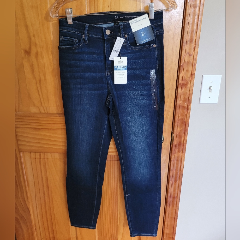 New York and Company Super Skinny Ankle Jeans